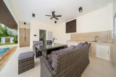 Villa with Huge Private Pool and Tropical Garden Just 10 Minutes Walk to Kamala Beach – 사진 11